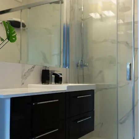 Apartament Sarad דירה